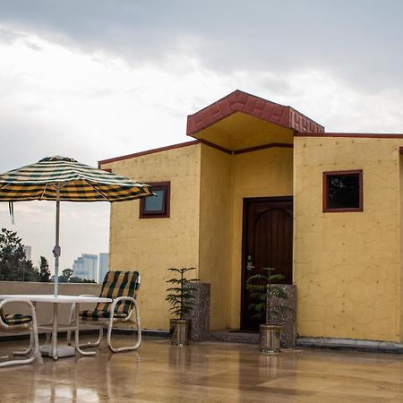 S Chalet Islamabad Exterior foto