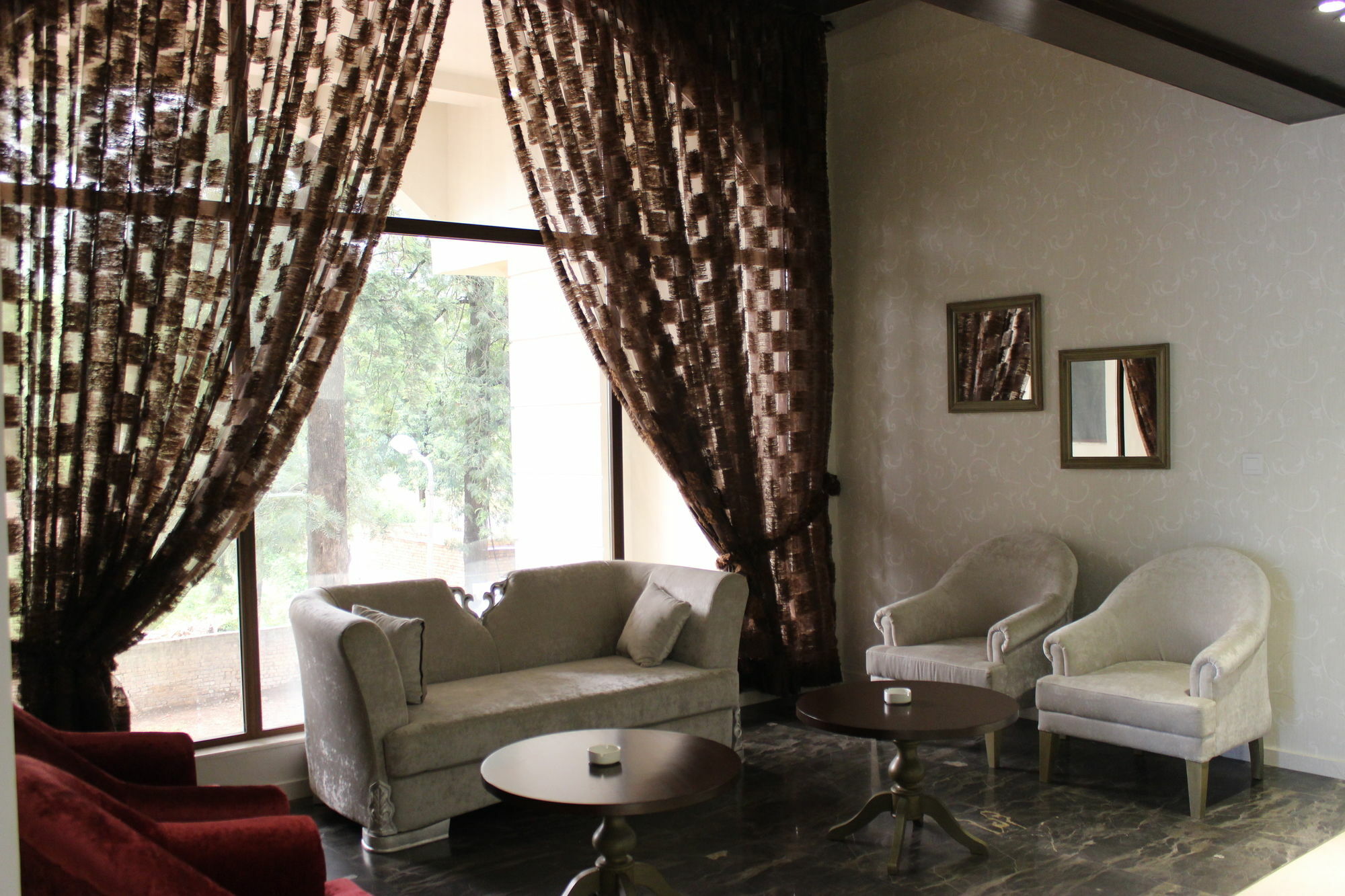 S Chalet Islamabad Exterior foto